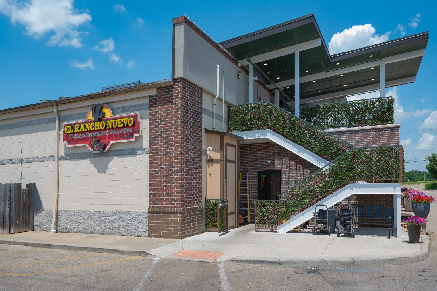 2870 Menards Blvd - El Rancho Nuevo00002